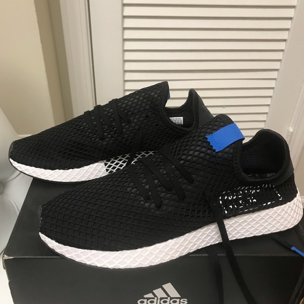 Adidas original deerupt size 13